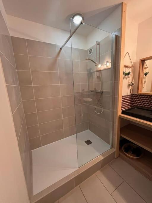 Le Juliette 23 - T3 Lumineux Apartment Bourg-en-Bresse Luaran gambar
